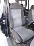 80 Series late manual seat variant